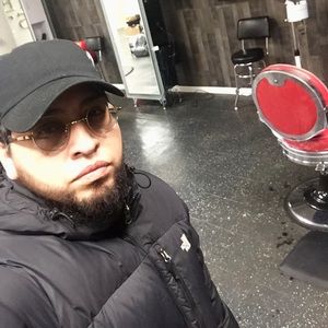 Meet your Posher, Marco